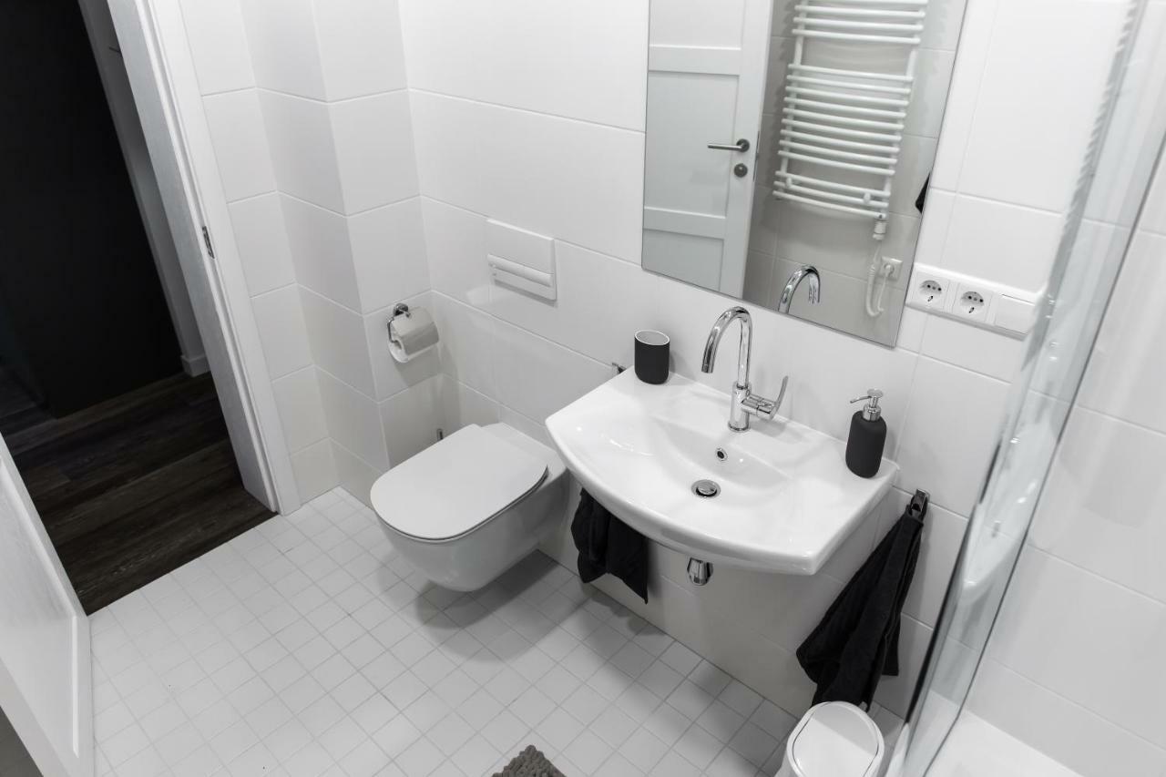 Deluxe Apartments By Hostlovers Kaunas Luaran gambar